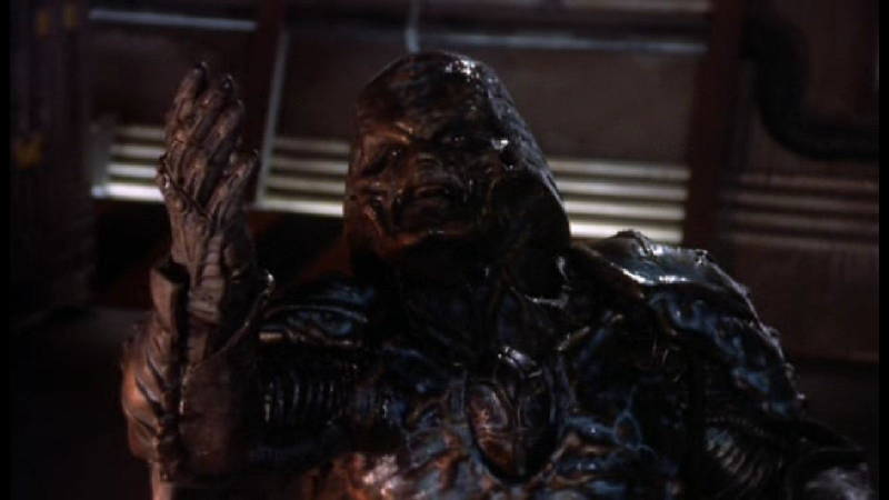 Illustration for article titled Babylon 5: “Born To The Purple”/“Infection”